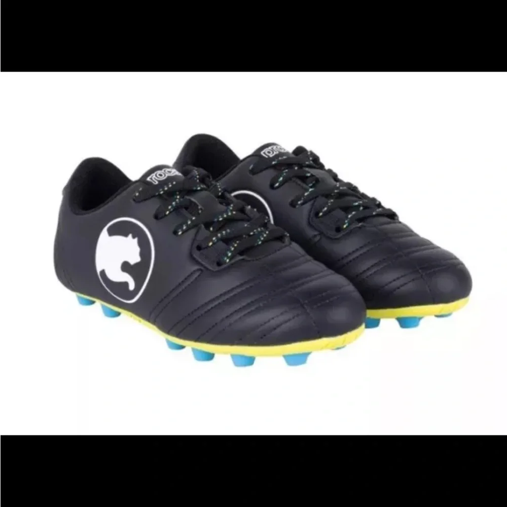ProCat by Puma Youth Kids Soccer Cleats Field Training Shoes, Black Size 1